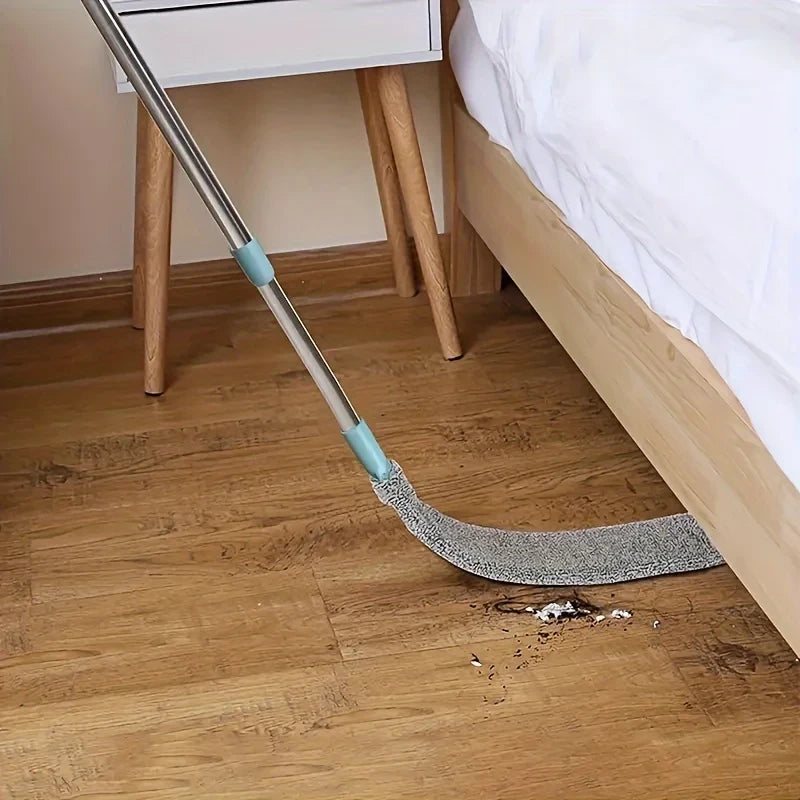Cepillo extensible para limpieza de sofás